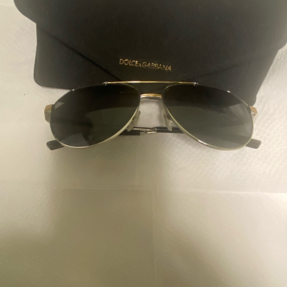 Dolce & Gabbana Elegant Black Clutch - Picture 7 of 10